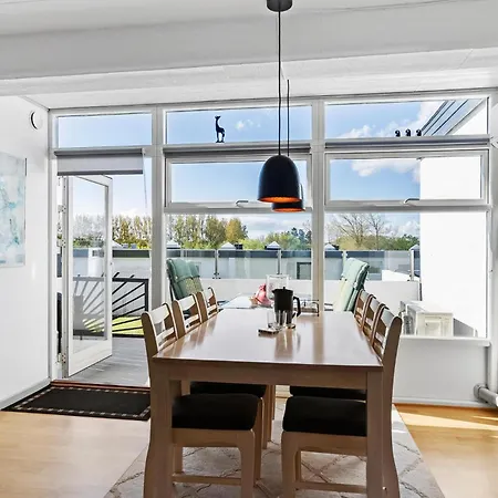Hébergement de vacances Pet Friendly In With Wifi Tranekær